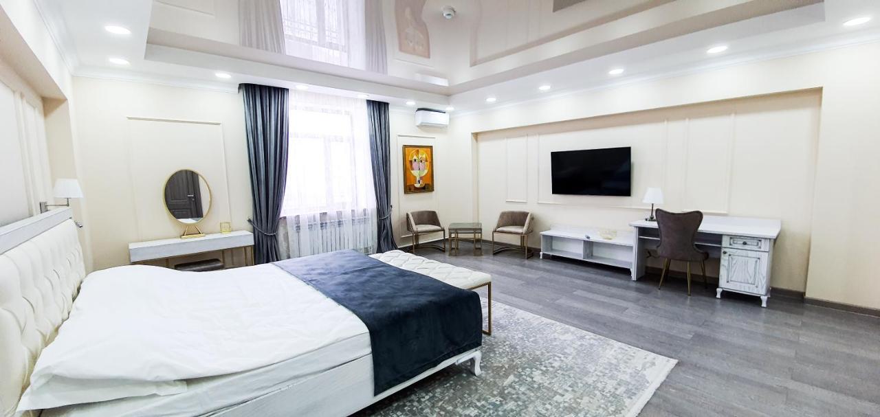 Grand Holiday Hall Pavlodar Dış mekan fotoğraf