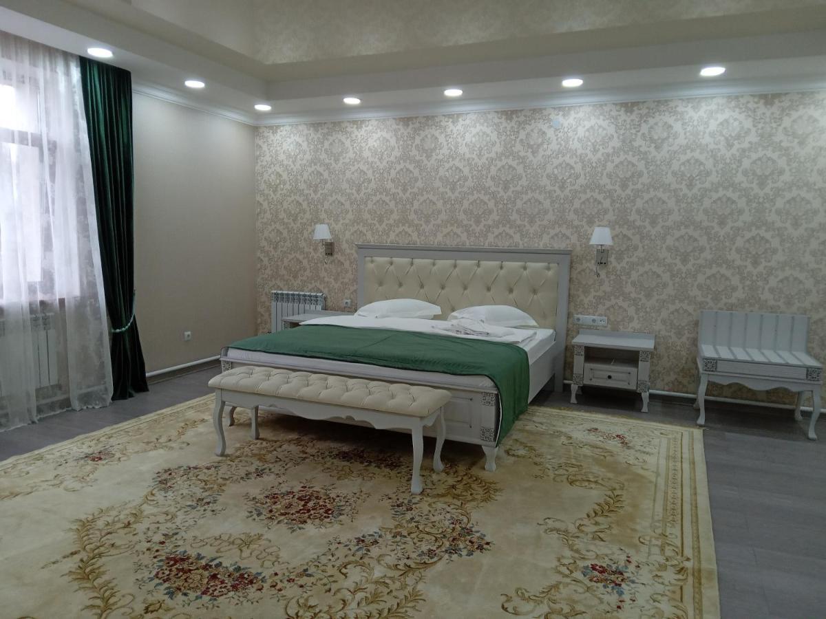 Grand Holiday Hall Pavlodar Dış mekan fotoğraf